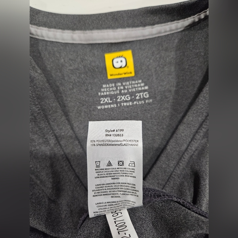 WonderWink Dark Gray Crew Neck T-Shirt - Picture 5 of 6